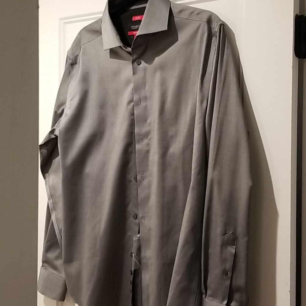 Kenneth Cole Awareness silver chrome gray men’s 16 1/2 inch neck slim fit NWT